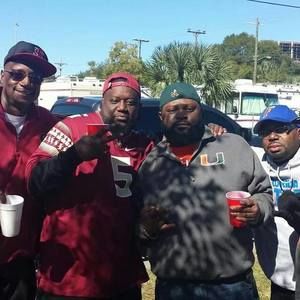 Meet your Posher, Sinday